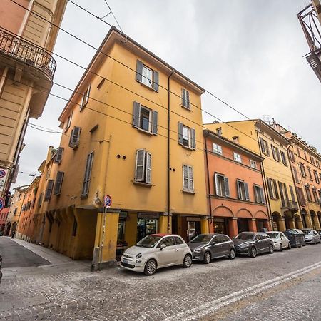 Ab Plus - Via Santo Stefano 74 Bolonha Exterior foto